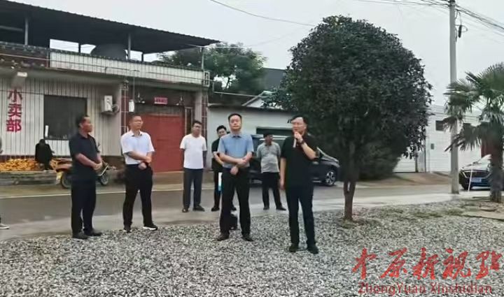 叶县 洪庄杨镇：观摩取经促提升  整治环境焕新颜
