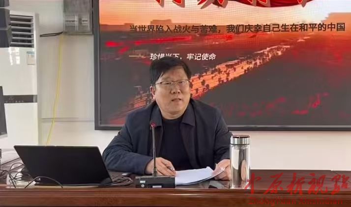 叶县邓李乡: 县领导娄晖民到乡中讲授思政课