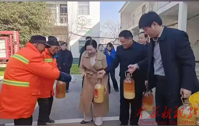叶县邓李乡： 市总工会到乡开展调研慰问活动