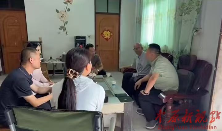 叶县邓李乡： 情暖“八一”致敬老兵